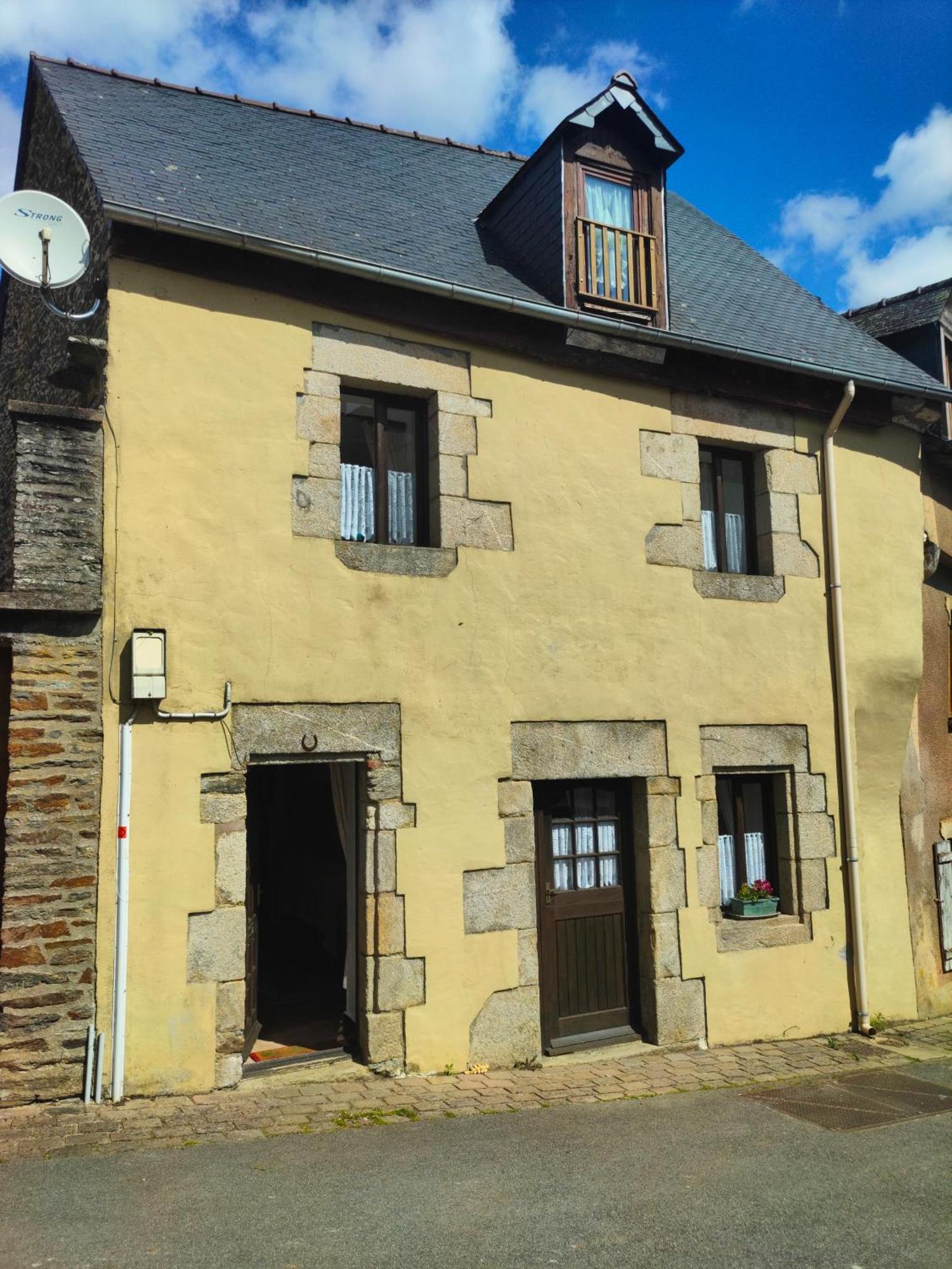 Maison Josselin Proche Chateau Екстер'єр фото